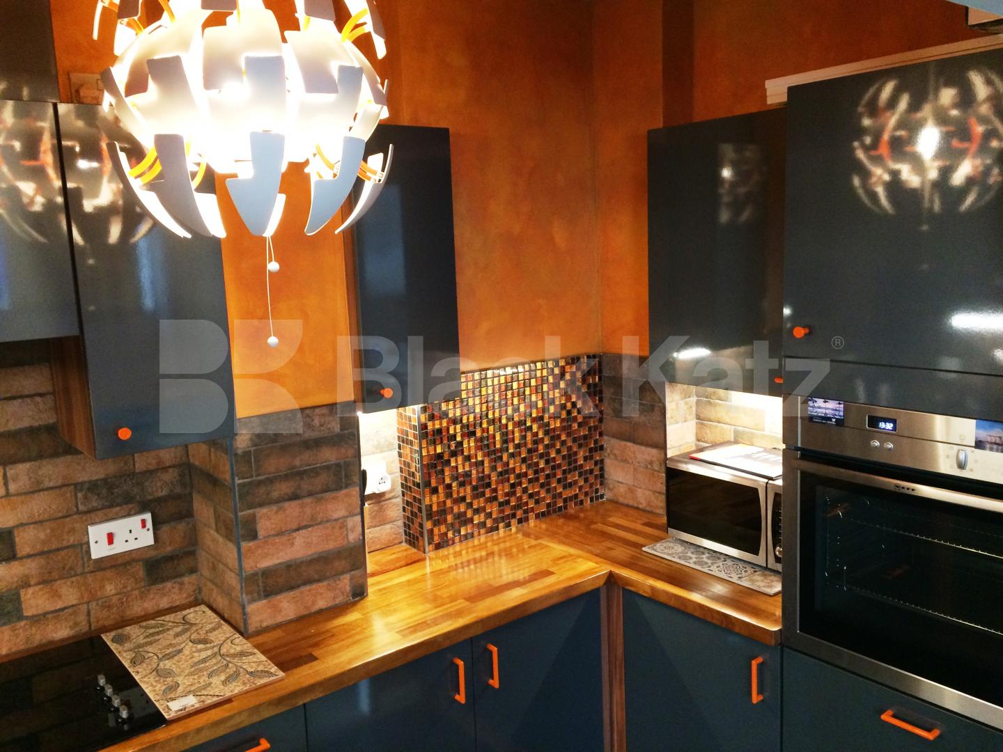 			UNDER OFFER, 2 Bedroom, 1 bath, 1 reception Apartment			 Metro Central Heights, Newington Causeway, Elephant and Castle